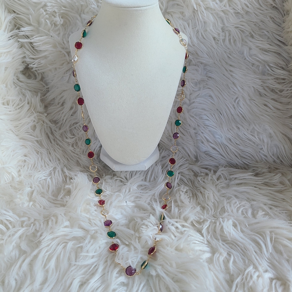 Vintage Swarovski Gold Toned Necklace-Excellent Condition